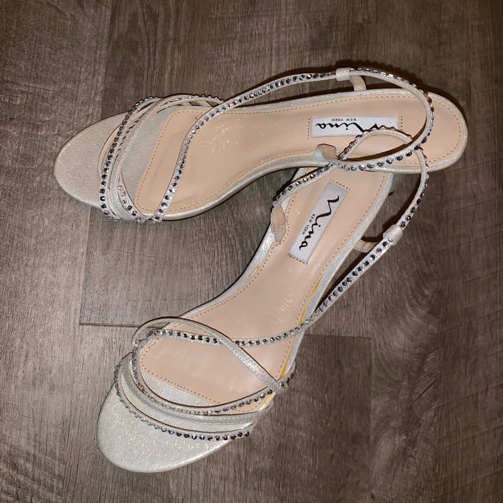 Nina New York RHINESTONES sz 7.5